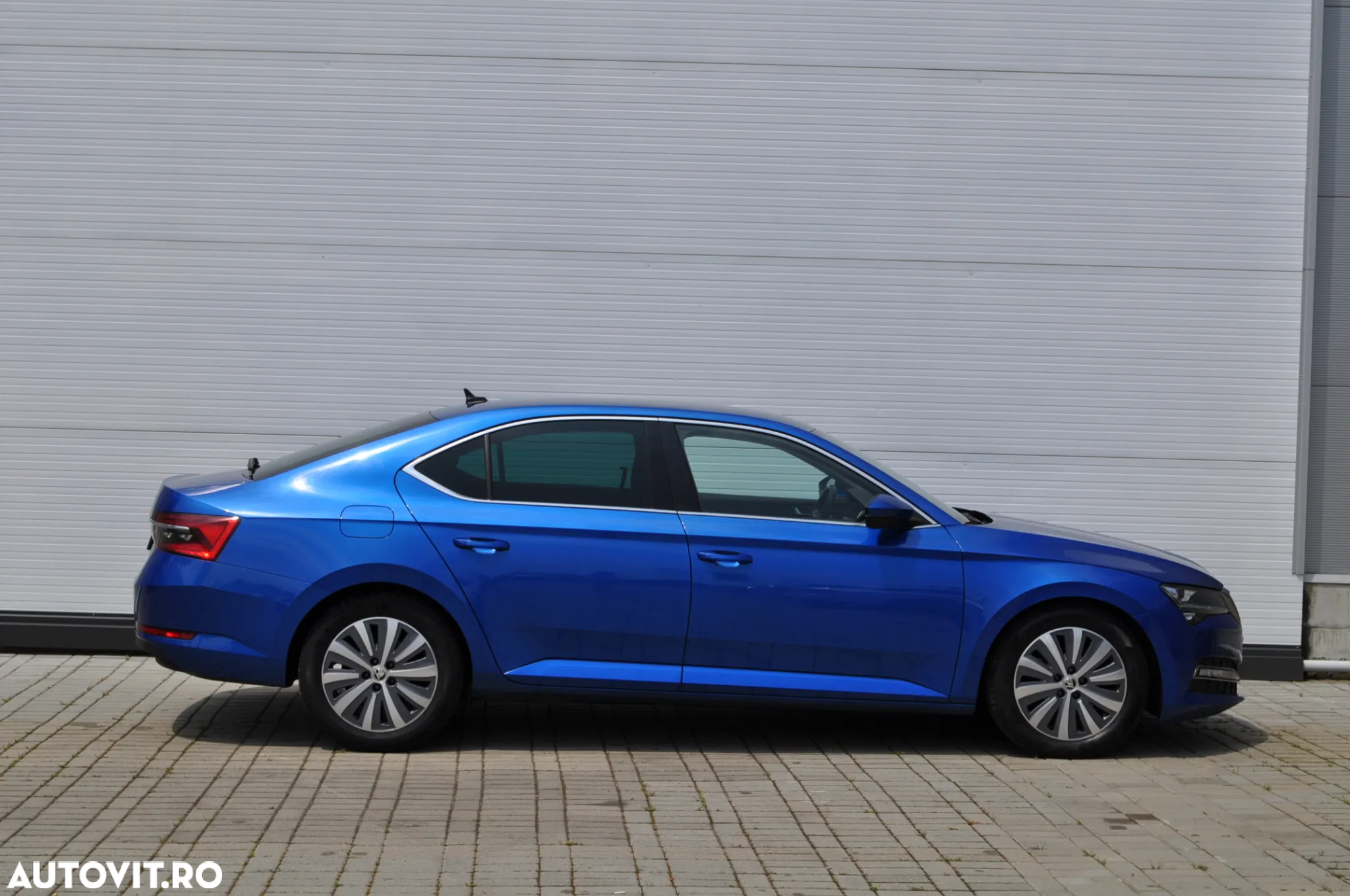 Skoda Superb 2.0 TDI Style - 6