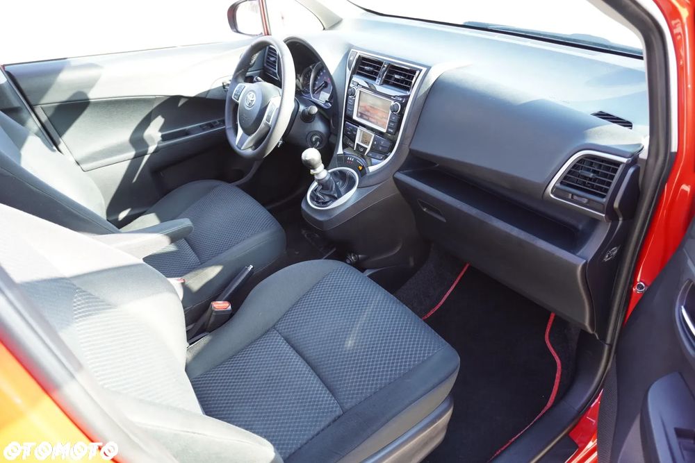 Toyota Verso S - 9