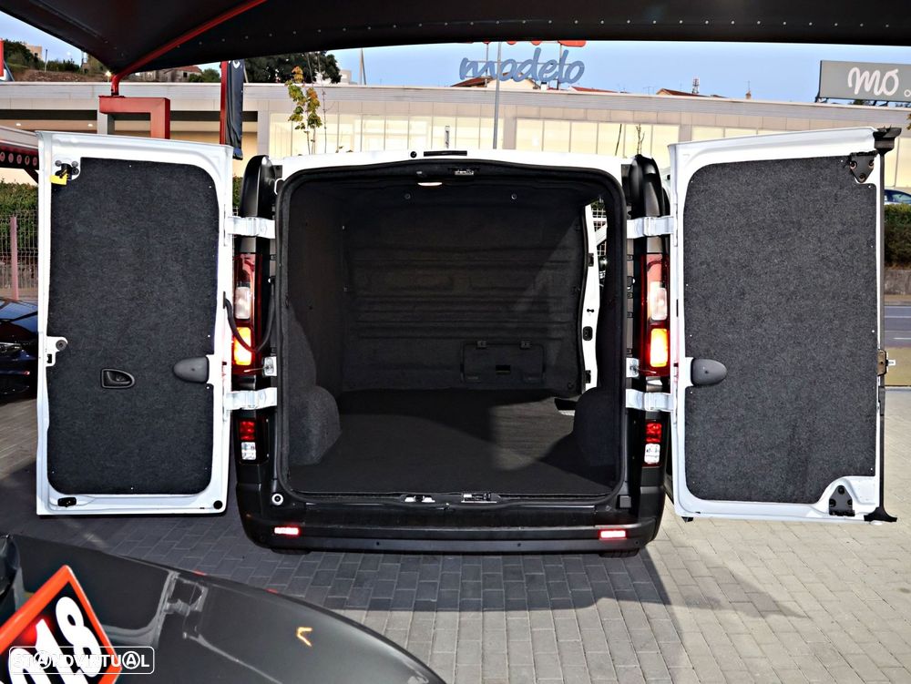 Renault Trafic 2.0 dCi L1H1 1.2T - 14