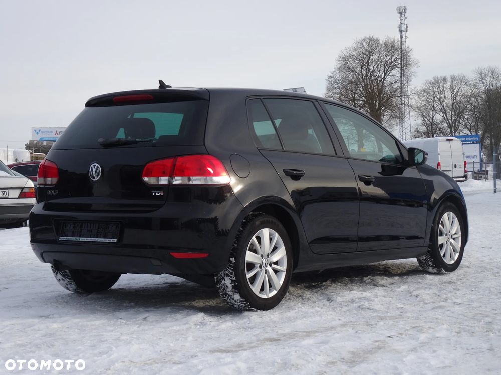 Volkswagen Golf 1.6 TDI DPF Comfortline - 10
