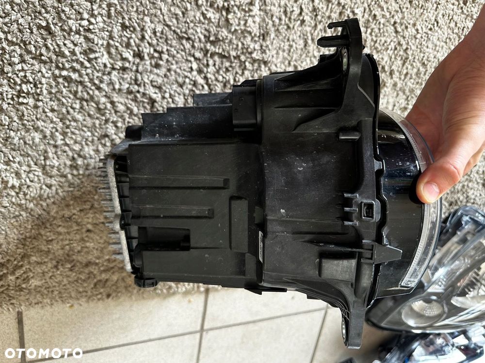 LAMPA REFLEKTOR FULL LED DEFENDER II L663 L8B213W029HG LR181377 - 6