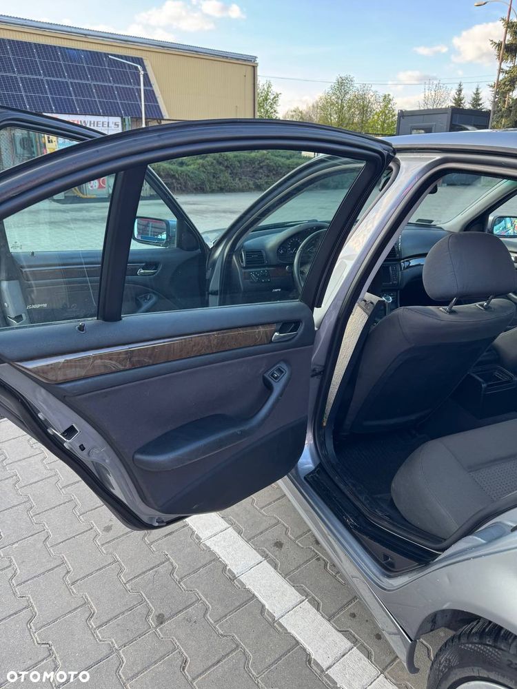 BMW Seria 3 - 18