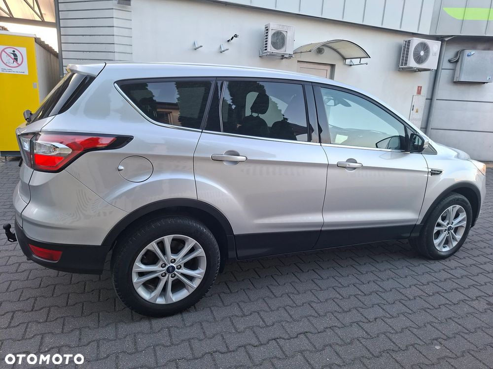 Ford Kuga 2.0 TDCi 2x4 Black & Silver - 19