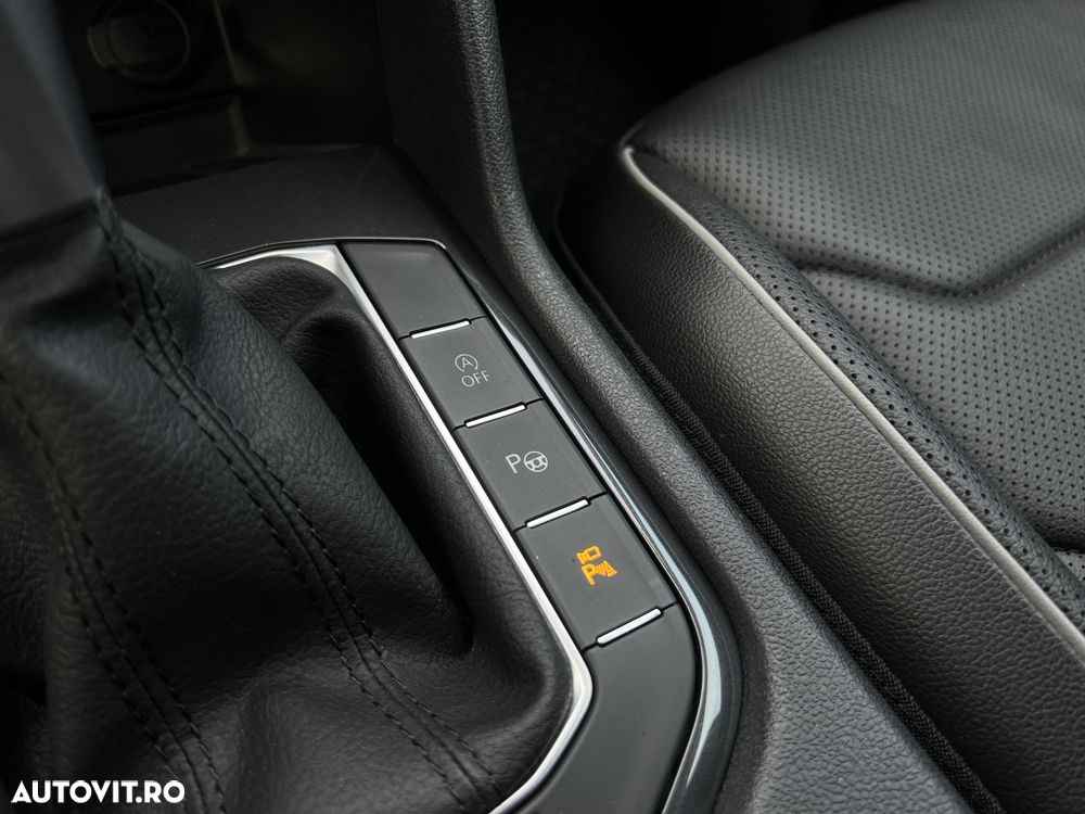 Volkswagen Tiguan 2.0 TDI SCR 4MOTION DSG Elegance - 21