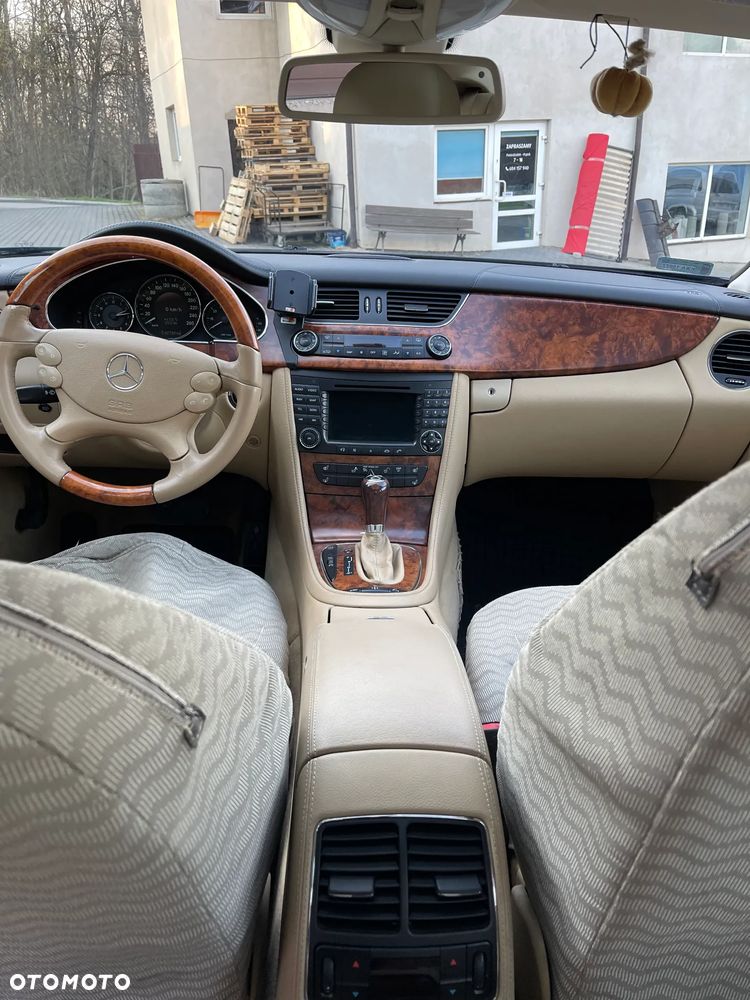 Mercedes-Benz CLS 500 7G-TRONIC - 10