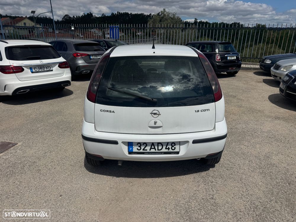 Opel Corsa 1.3 CDTi First - 23