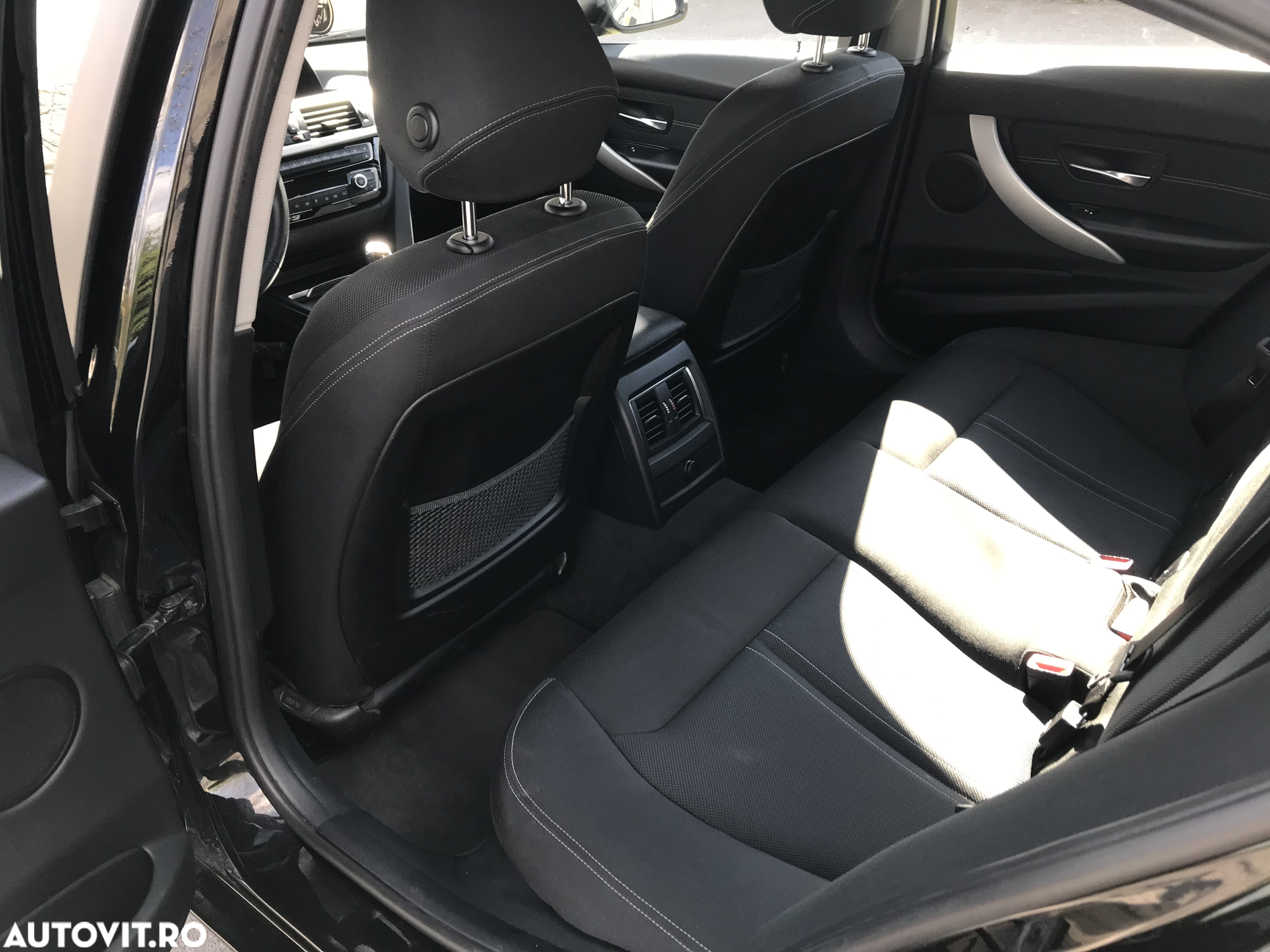 BMW Seria 3 320d Efficient Dynamic Edition Aut. - 14
