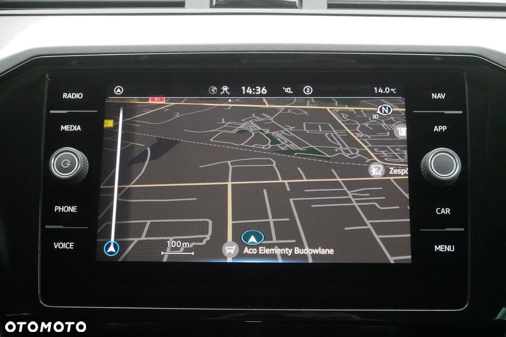 Volkswagen Passat - 22