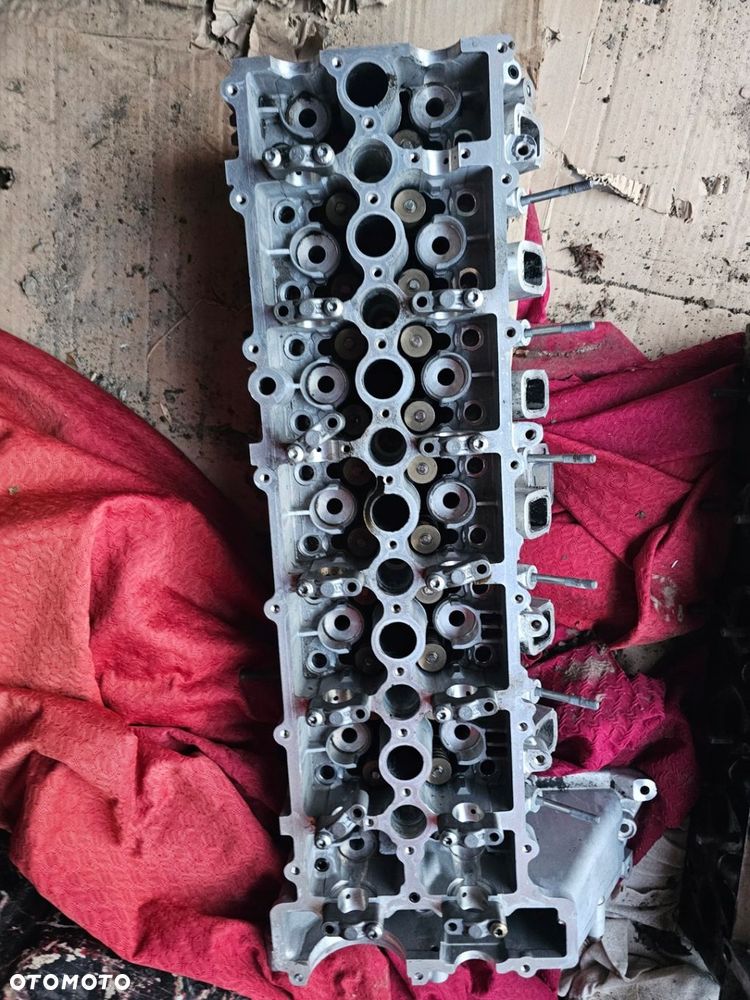 GŁOWICA BMW E60 E90 E93 E92 3.0D M57N2 7792753.9 - 1