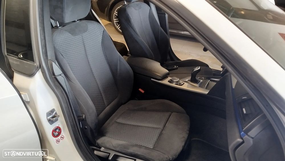 BMW 420 Gran Coupé d Pack M Auto - 8