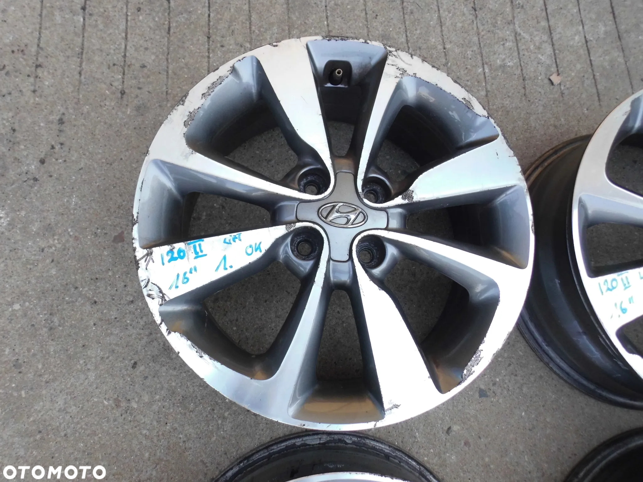 FELGI ALUMINIOWE Z CZUJNIKIAMI CIŚNIENIA 52910-C8100 HYUNDAI I20 II 16 CALI ORYGINAŁ - 2