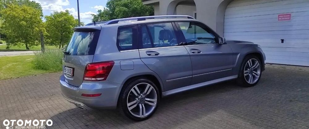 Mercedes-Benz GLK 220 CDI DPF 4Matic BlueEFFICIENCY 7G-TRONIC SPORT EDITION - 22