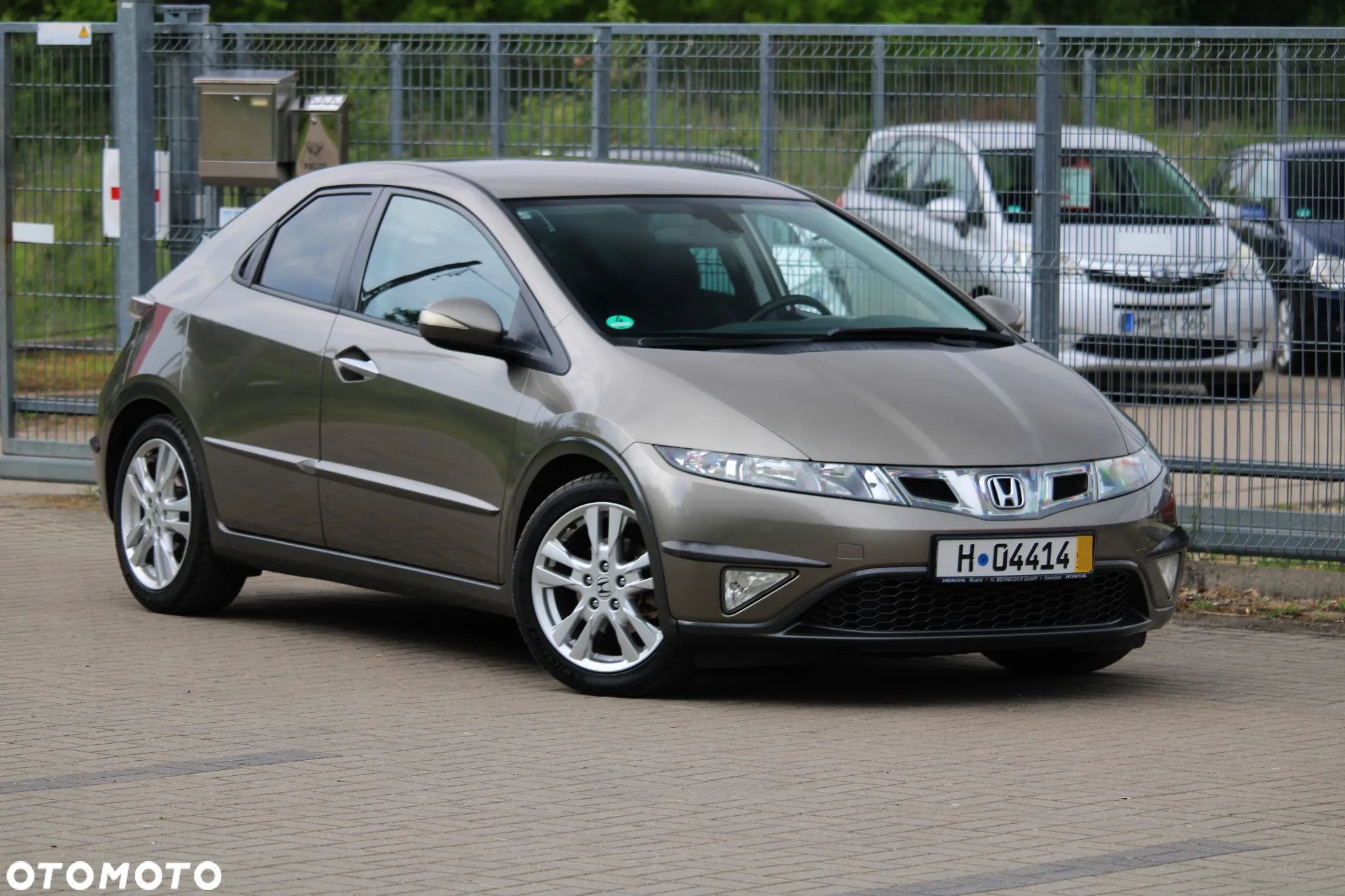 Honda Civic 1.8i-VTEC Sport - 2