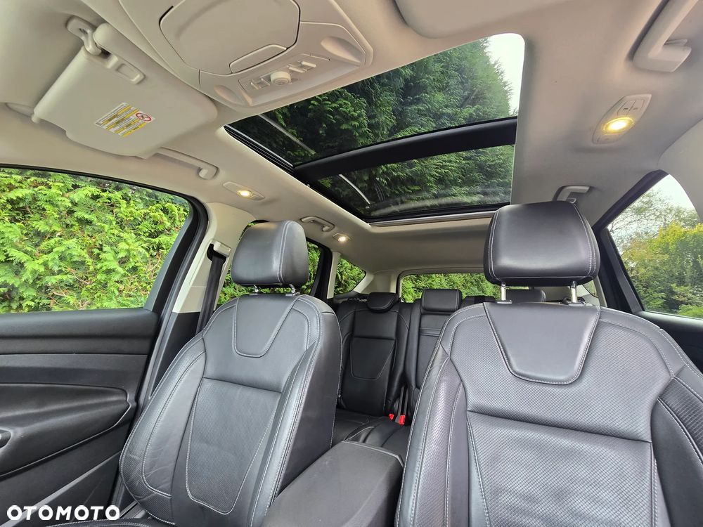 Ford Kuga 1.6 EcoBoost 4x4 Titanium - 18
