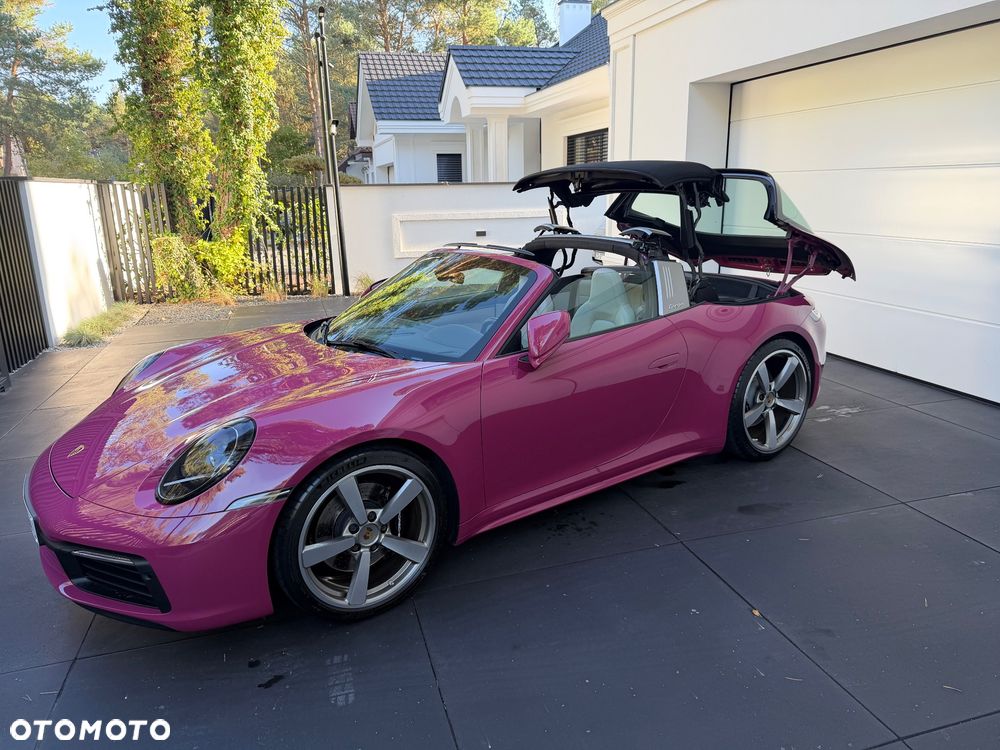 Porsche 911 Targa 4S - 38