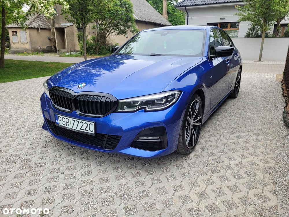 BMW Seria 3 320d xDrive M Sport Shadow sport - 9