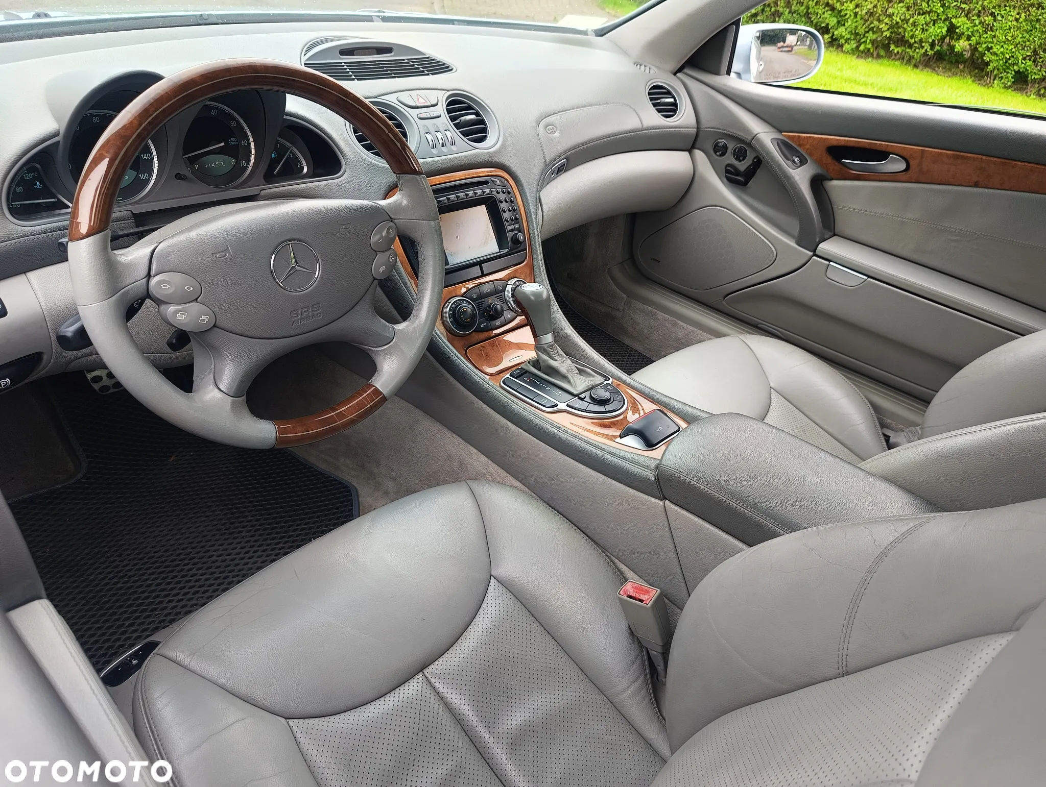 Mercedes-Benz SL 500 - 14