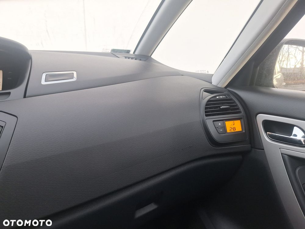 Citroën C4 Picasso 1.6 THP Exclusive - 33