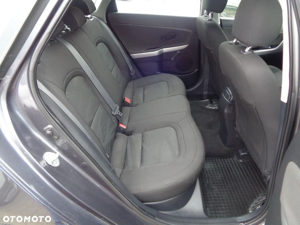 Kia Ceed 1.6 CRDi XL - 17