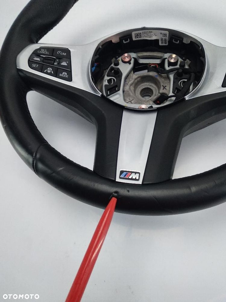 KIEROWNICA SPORT M PAKIET SKÓRA ŁOPATKI BMW 5 G30 8746165 - 2