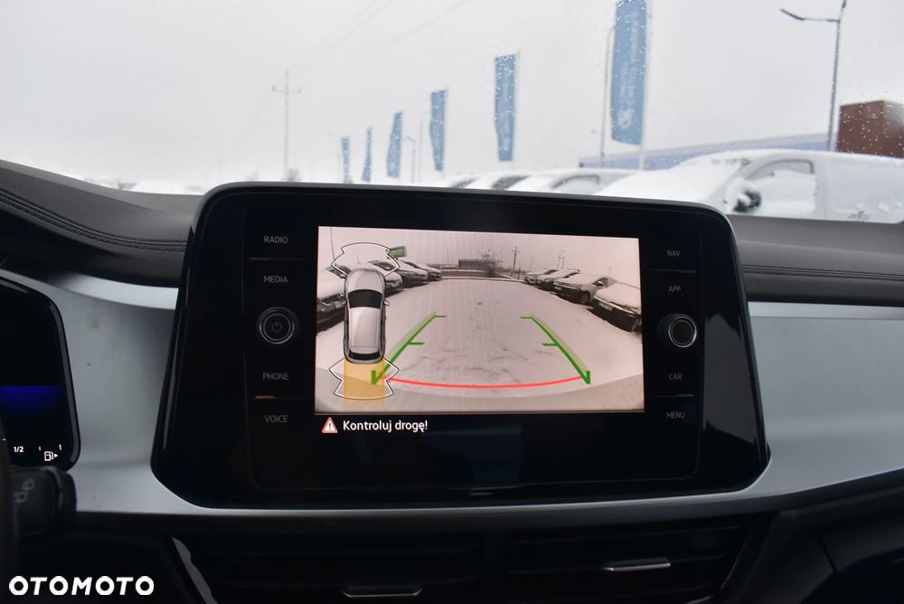 Volkswagen T-Roc 1.5 TSI Life - 34