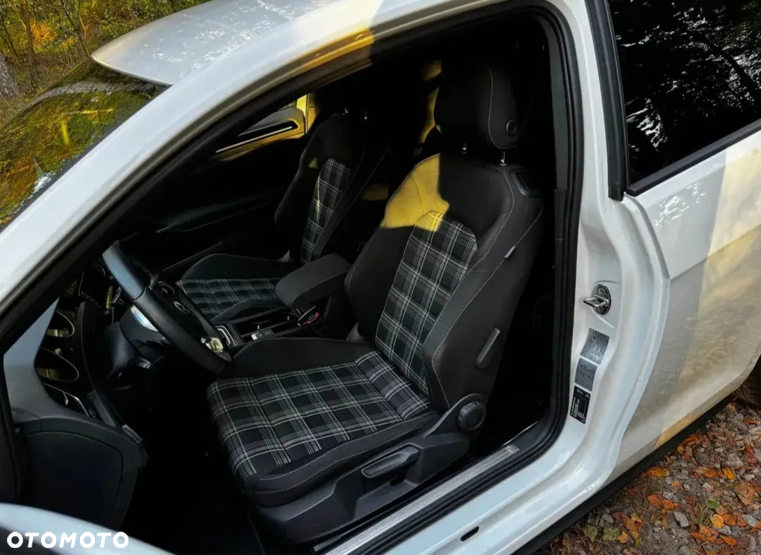 Volkswagen Golf VII 2.0 TDI BMT GTD DSG - 8