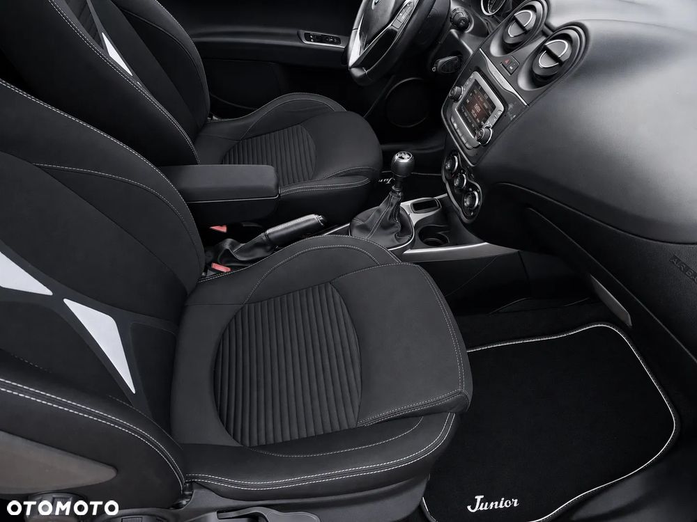 Alfa Romeo Mito 1.4 8V Junior - 19
