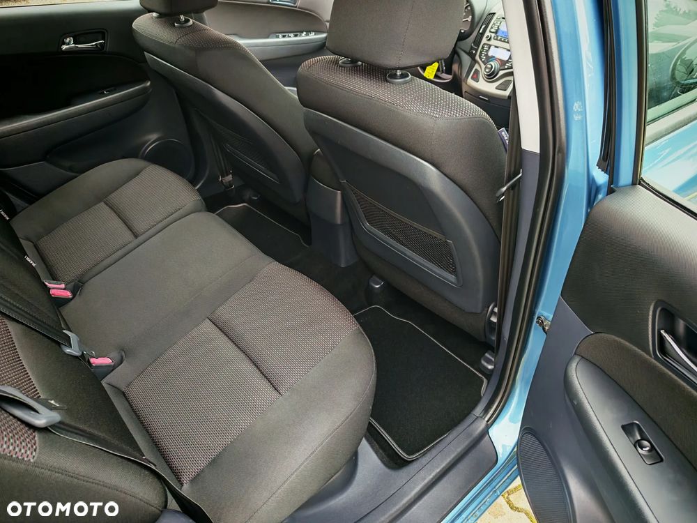 Hyundai i30 1.6 Classic - 19