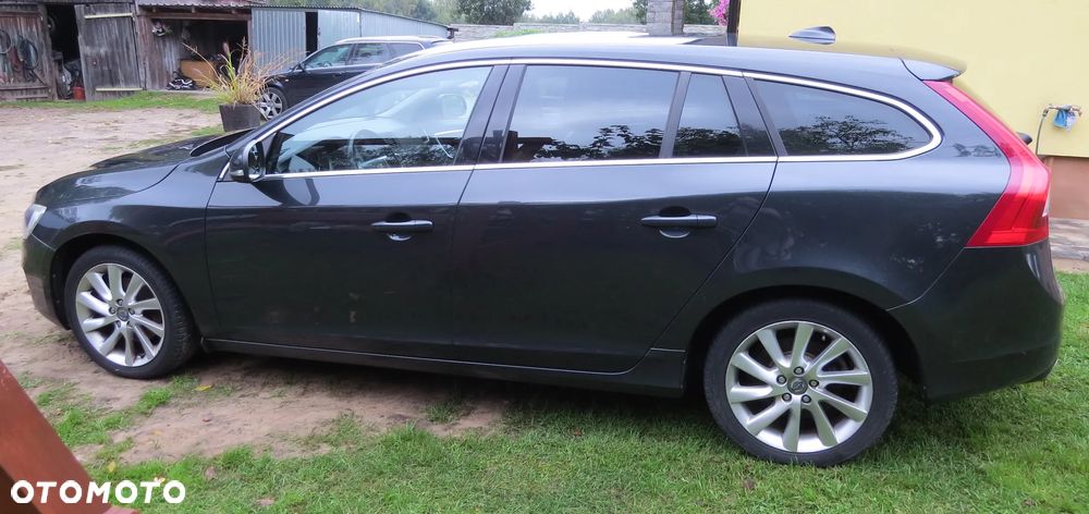 VOLVO V60 I LIFT LAKIER 492-46 2.0 D4 D4204T14 NA CZĘŚCI - 4