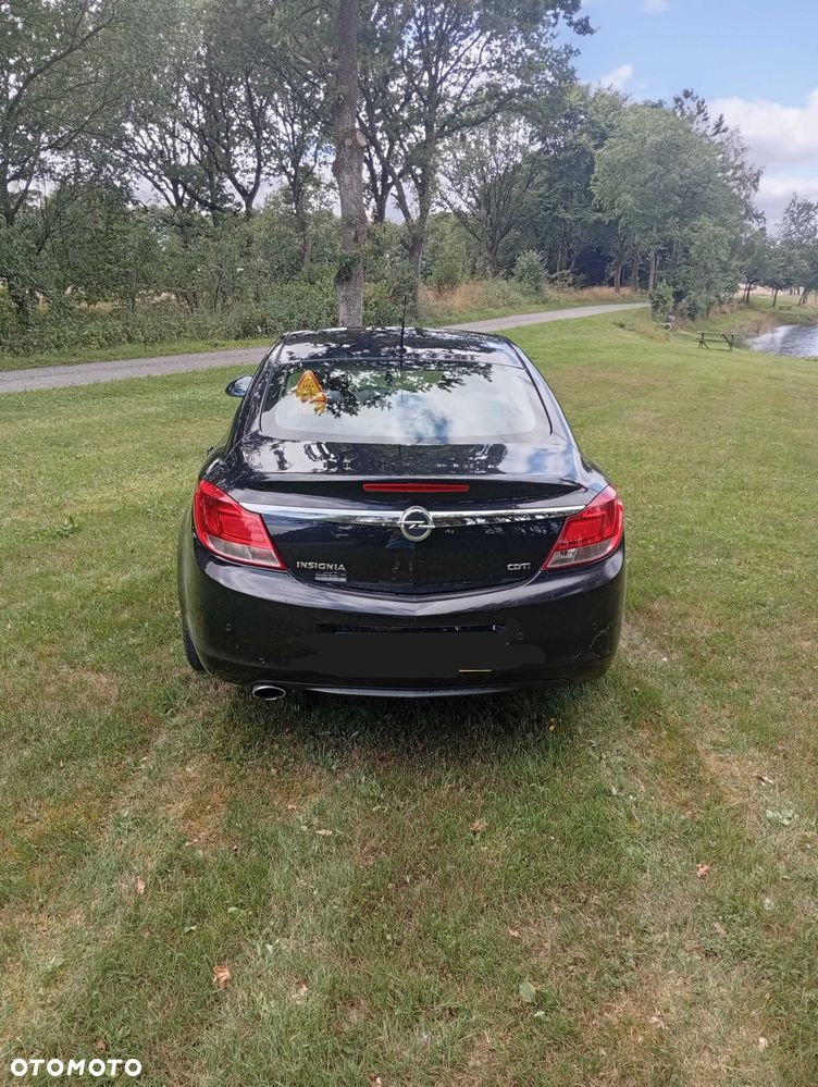 Opel Insignia - 8