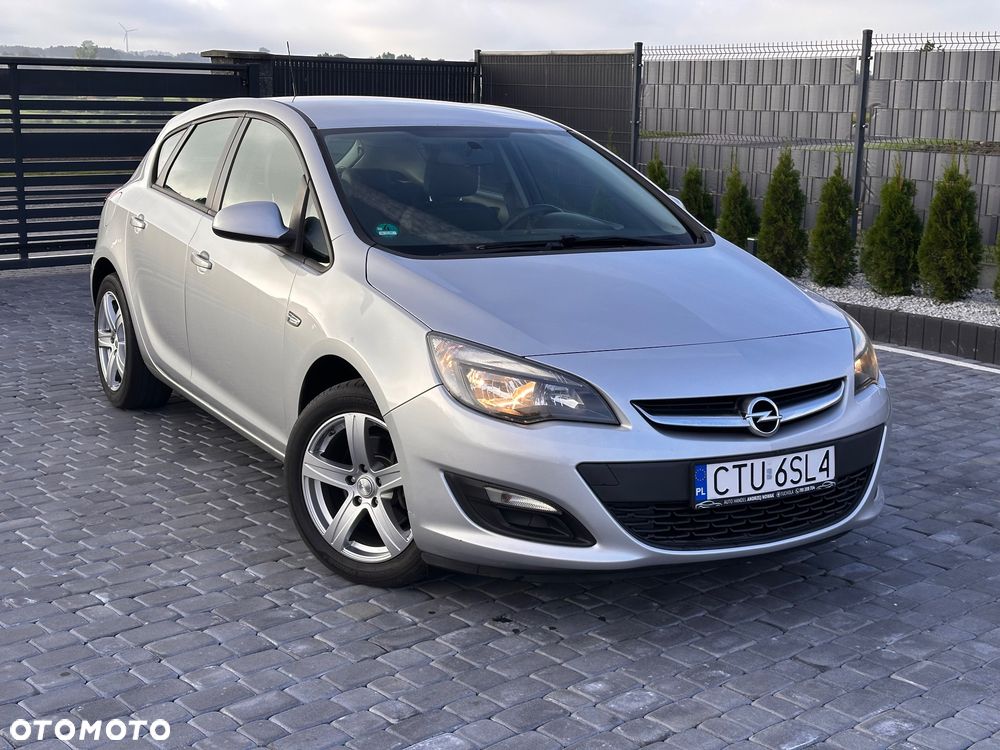 Opel Astra 1.6 CDTI DPF ecoFLEX Start/Stop Style - 2