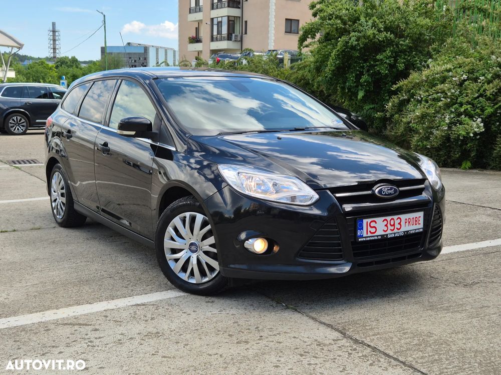 Ford Focus 2.0 TDCI DPF Titanium - 3