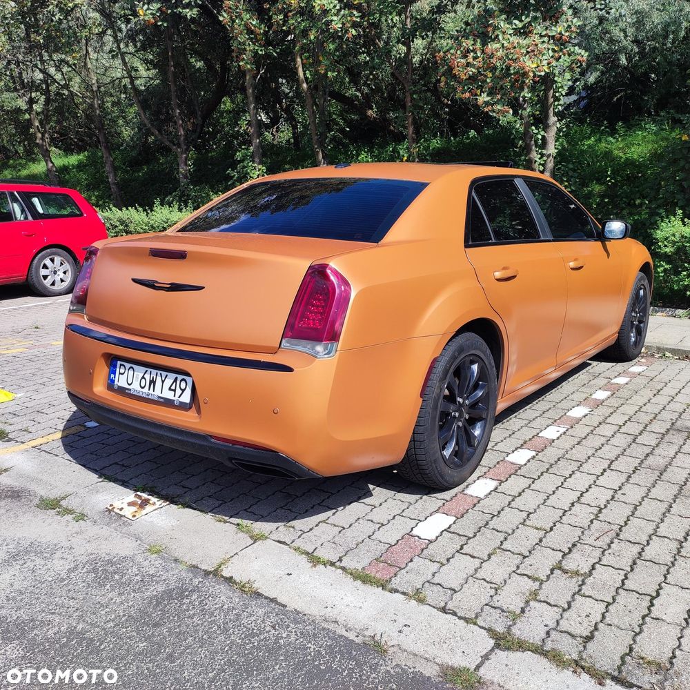 Chrysler 300C - 5