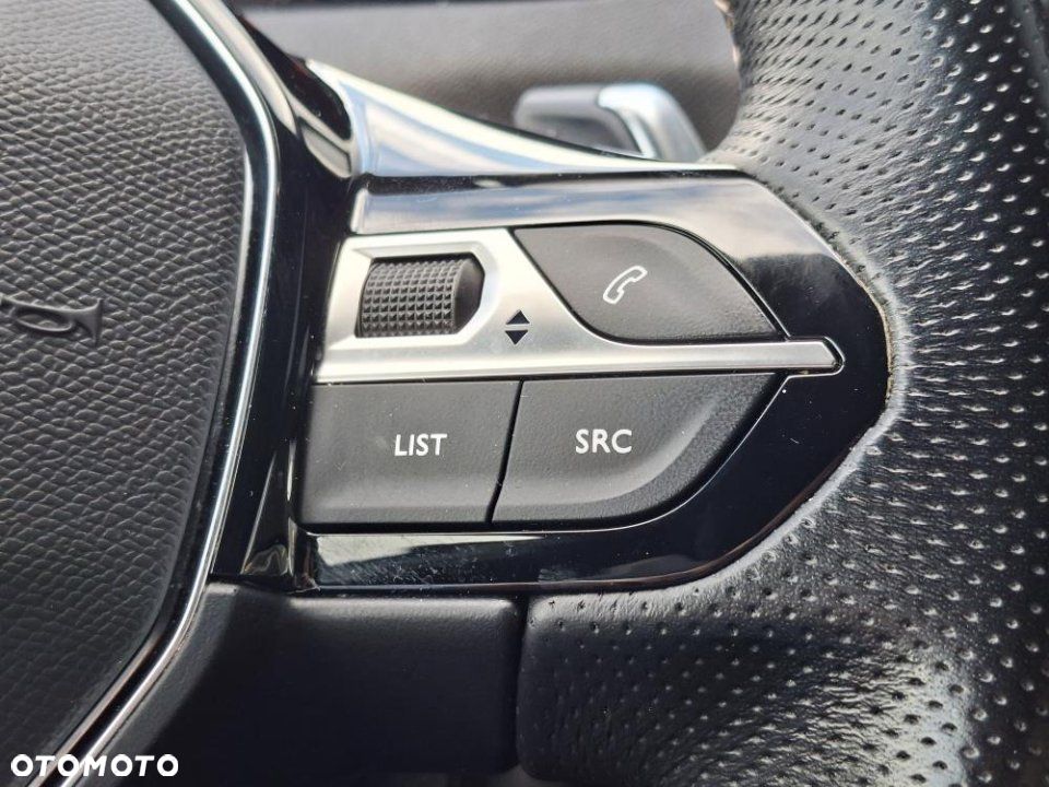 Peugeot 5008 - 22