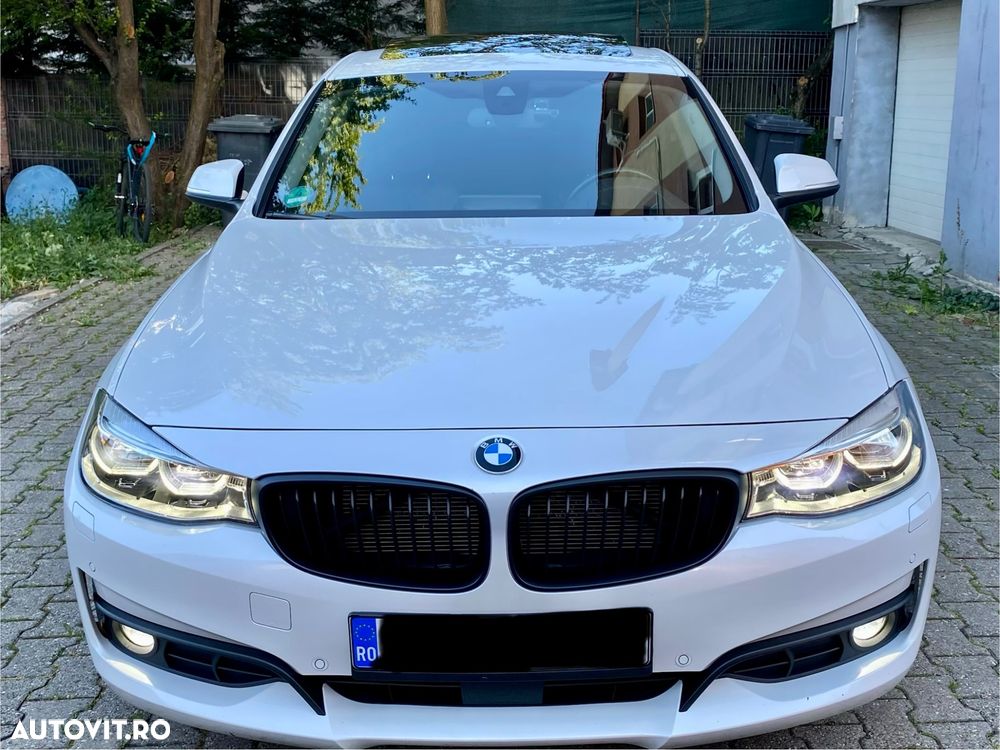 BMW Seria 3 320d Aut. - 28