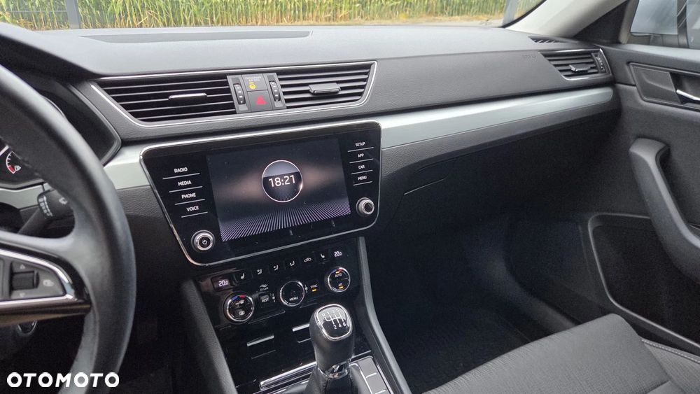 Skoda Superb 1.8 TSI Ambition - 13