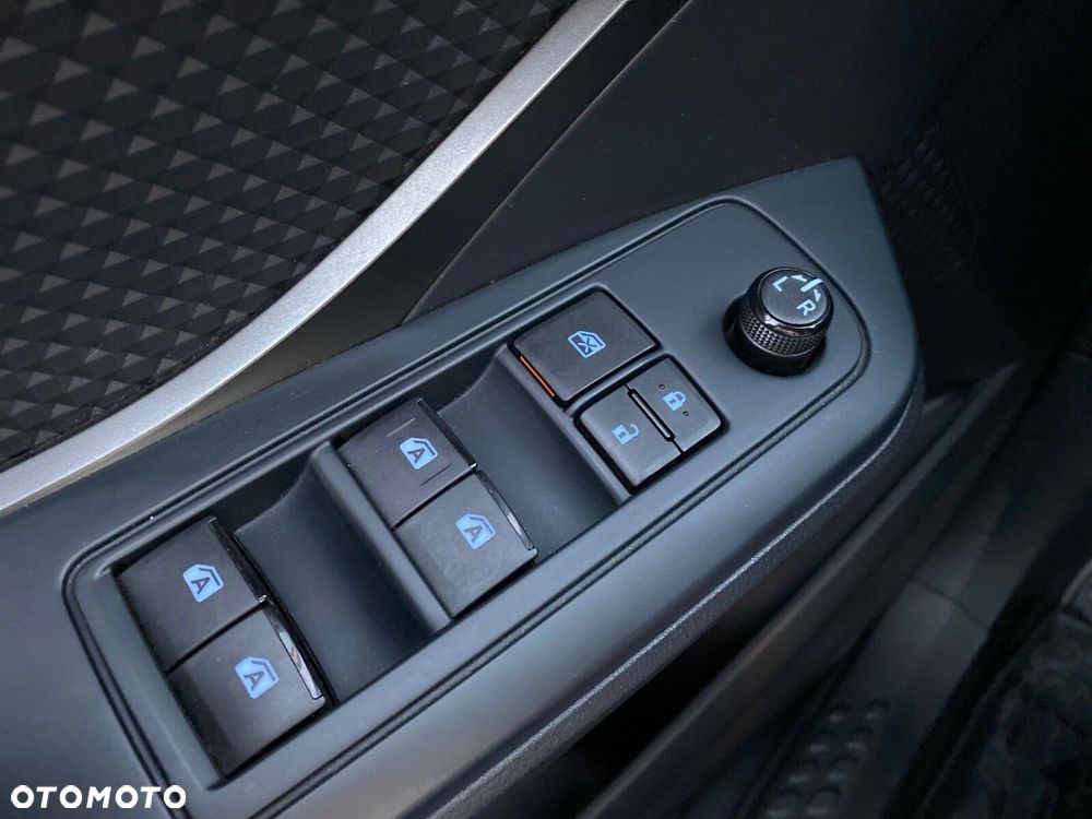 Toyota C-HR - 28