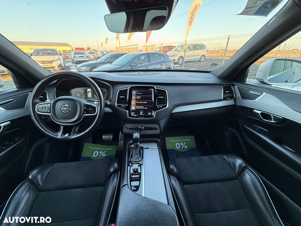 Volvo XC 90 D5 AWD Geartronic RDesign - 9
