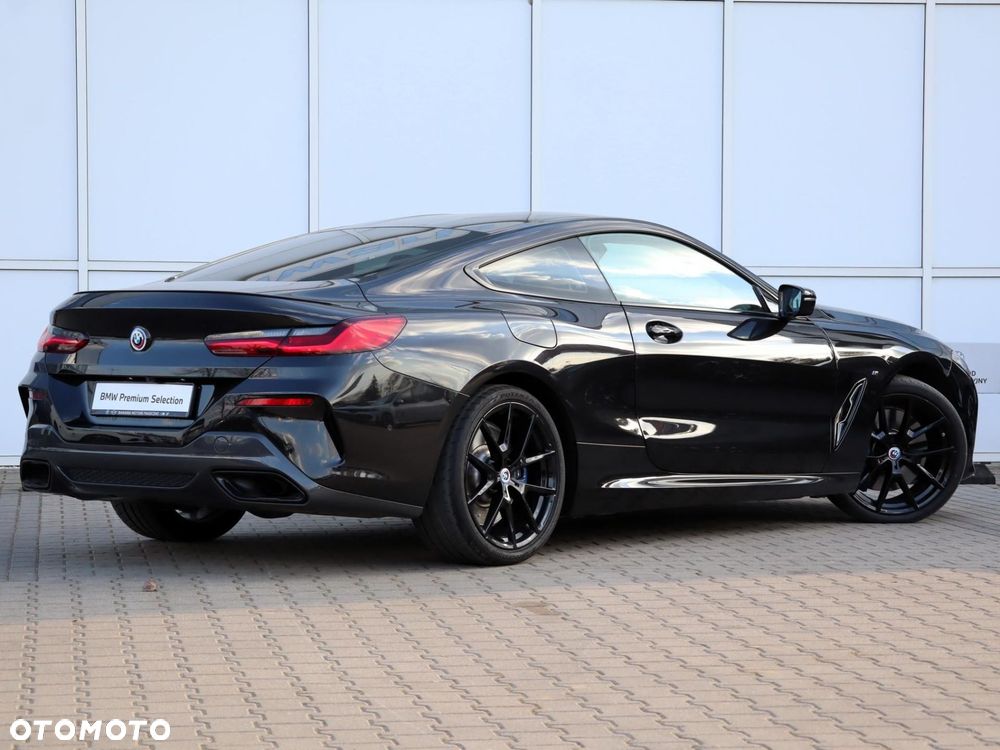 BMW Seria 8 - 2