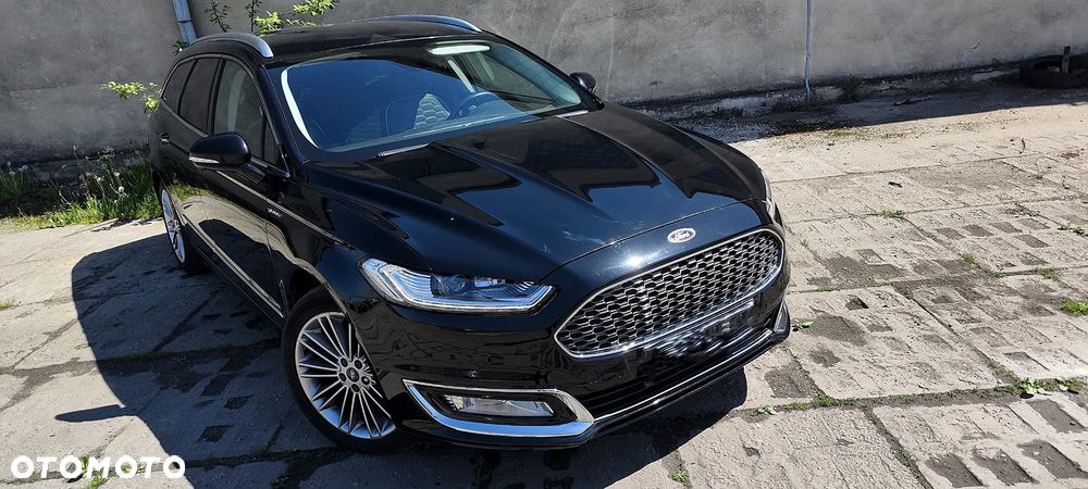 Ford Mondeo Vignale 2.0 TDCi PowerShift - 4