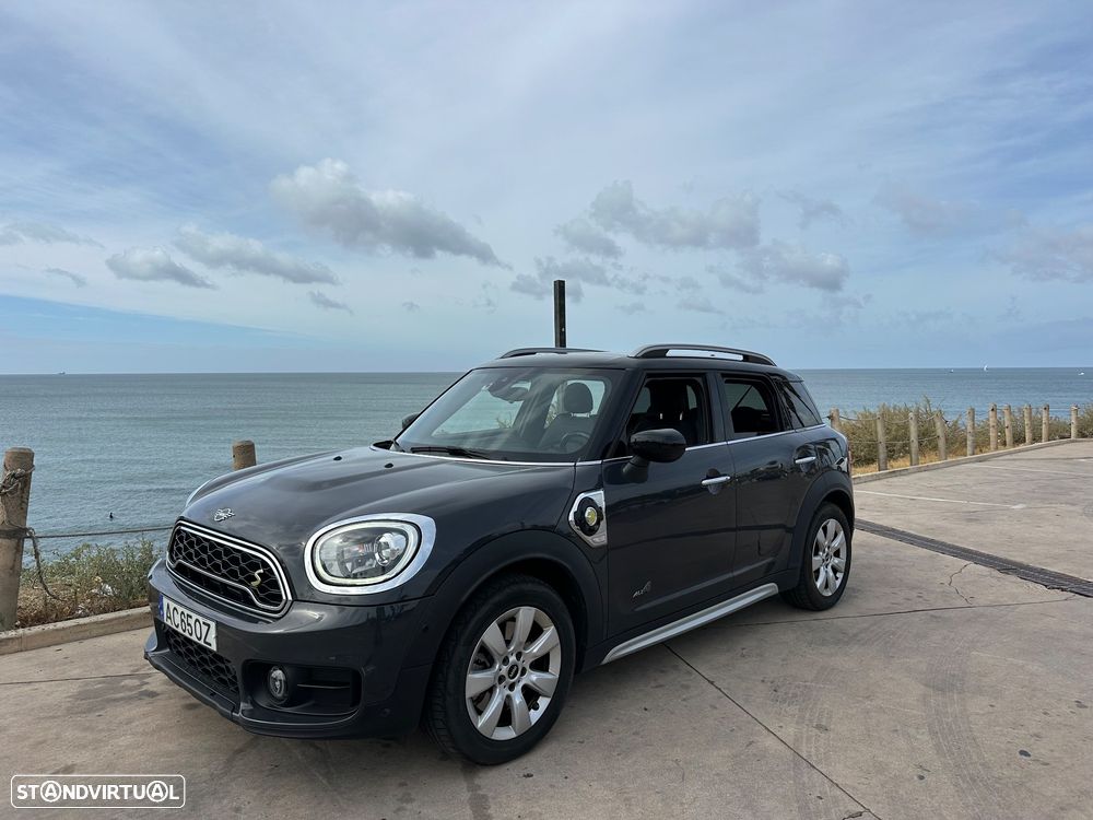 MINI Countryman Cooper SE ALL4 Auto - 1