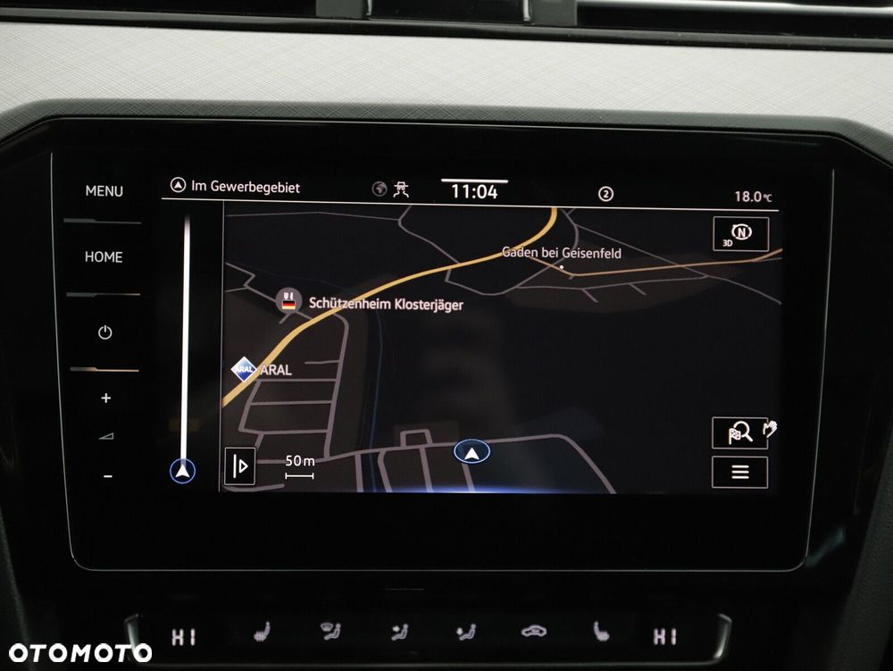 Volkswagen Passat - 13