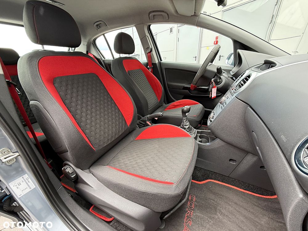 Opel Corsa 1.6 Turbo GSi - 34