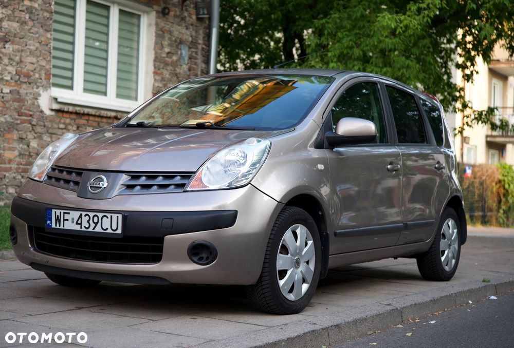 Nissan Note - 1