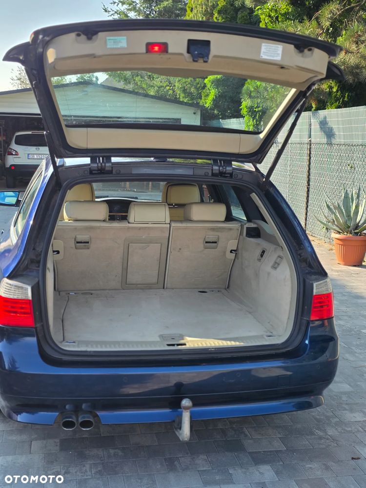 BMW Seria 5 - 12