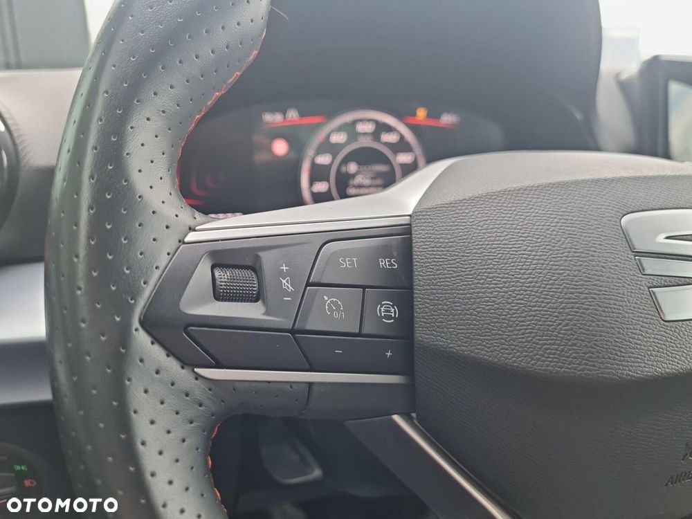 Seat Arona - 15