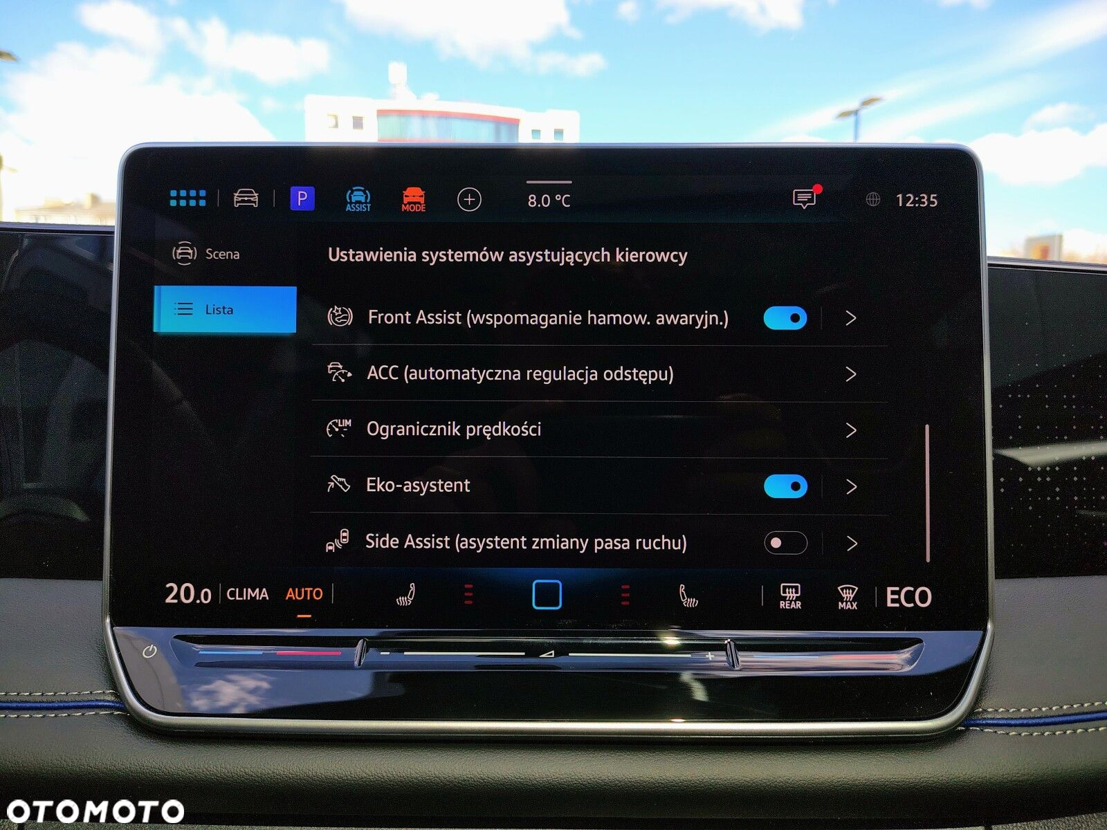 Volkswagen Tiguan - 16