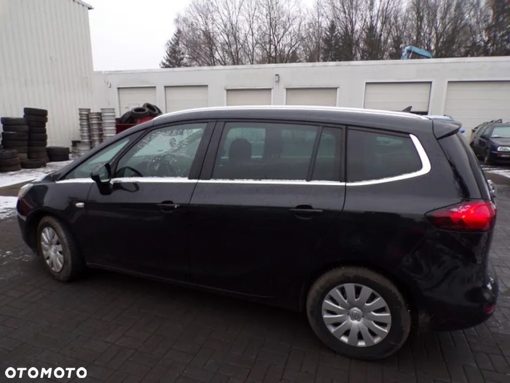Części - Opel Zafira C 1.6 CDTI 16R - 1