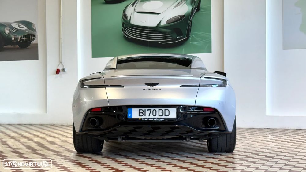 Aston Martin DB11 Coupé V8 - 2