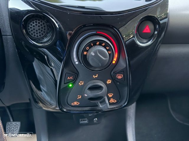 Peugeot 108 1.2 VTi Allure - 9